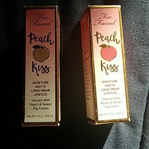 Too faced peach kiss lipsticks